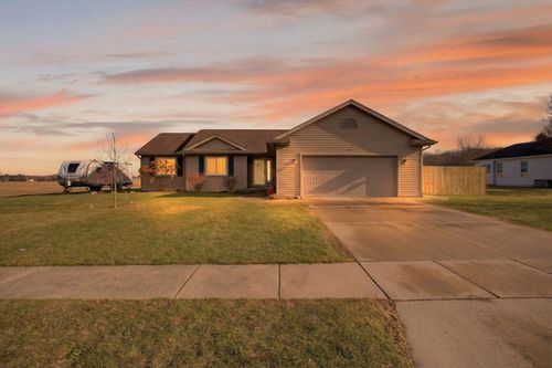 351 Oatie Dr, Onsted, MI, 49265-9314 | Card Image