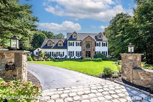 20 Bridle Path Trl, Newtown, CT, 06470-2209 | Card Image