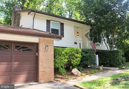 6416 Albemarle St, WARRENTON, VA, 20187-2200 | Card Image