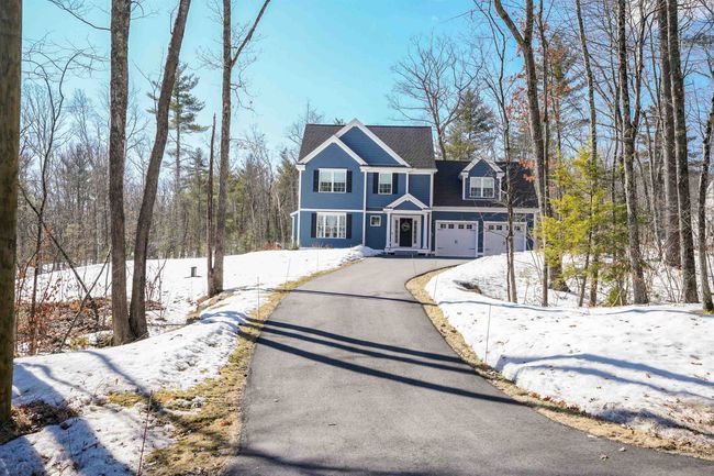 8 Green Rd, House other with 3 bedrooms, 3 bathrooms and null parking in Raymond NH | Image 44