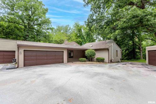apt-7-3624 38th St, Rock Island, IL, 61201-6558 | Card Image