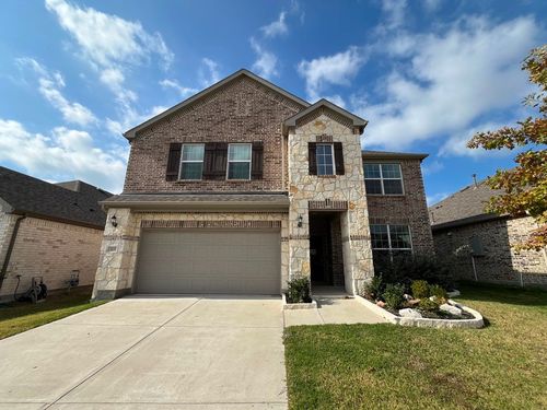 215 Hadley Ln, Fate, TX, 75087-0559 | Card Image