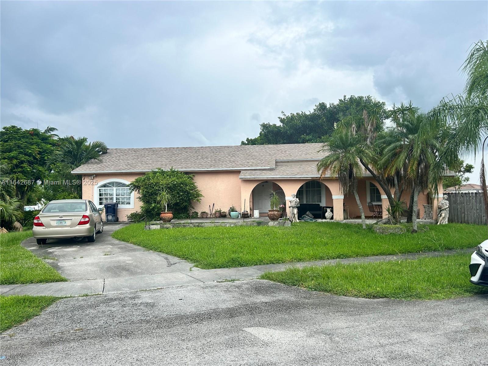 123rd Ave, Homestead, FL 33032