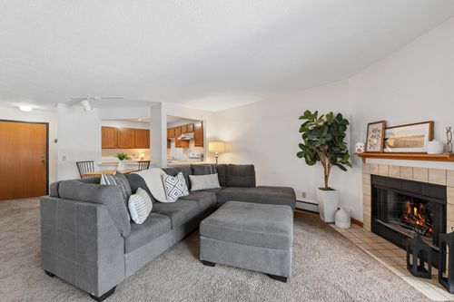 unit-135-8037 Xerxes Ave S, Bloomington, MN, 55431-4400 | Card Image