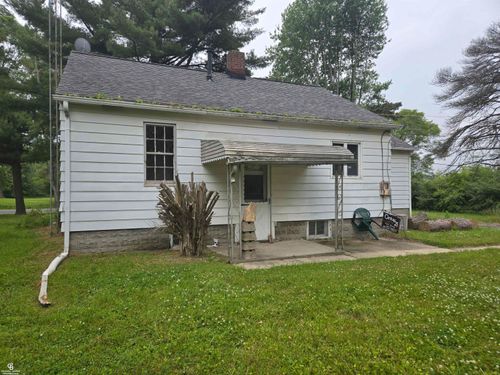 1675 Bauman Rd, Columbus, MI, 48063-2903 | Card Image
