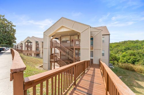 5-12 Woodpecker Ln, Branson, MO, 65616-7104 | Card Image