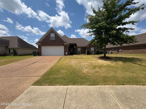 4161 Bramble Crest Dr, Southaven, MS, 38672-5002 | Card Image