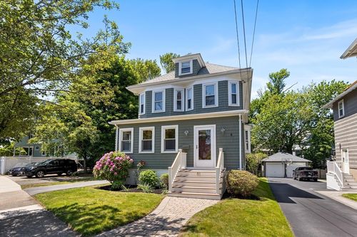 81 Lowell Rd, Winthrop, MA, 02152-2322 | Card Image