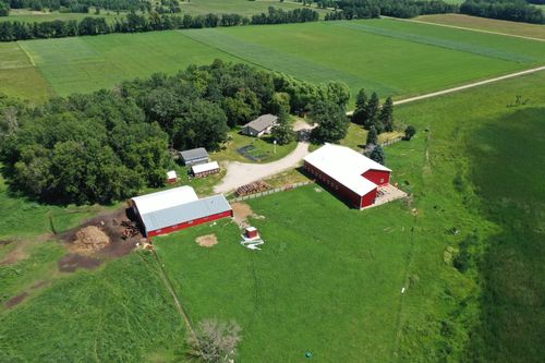 33293 115th Ave, Eagle Bend, MN, 56446-9923 | Card Image