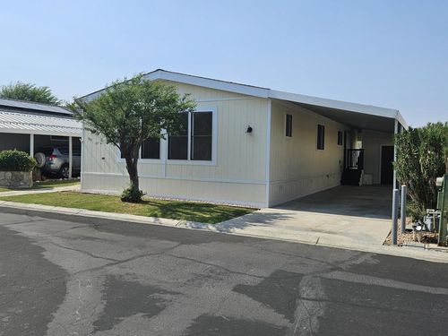 98-15300 Palm Dr, Desert Hot Springs, CA, 92240-6939 | Card Image