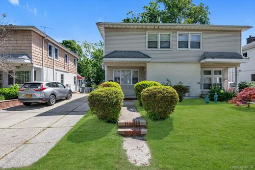 4621 216th St, Bayside, NY, 11361-3452 | Card Image