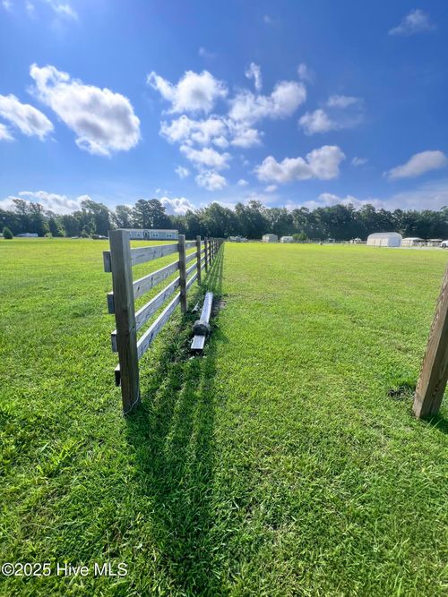 Lot 0 Whitehouse Fork Rd, Swansboro, NC, 28584 | Card Image