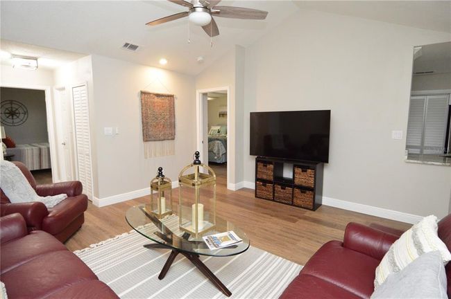 UNIT-202 - 8613 Mallard Reserve Dr, Condo with 2 bedrooms, 2 bathrooms and null parking in TAMPA FL | Image 23