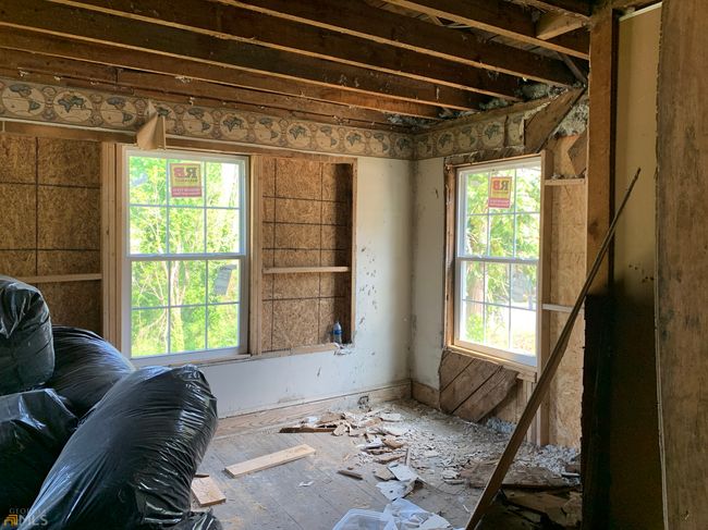 239 E Currahee St, House other with 3 bedrooms, 1 bathrooms and null parking in Toccoa GA | Image 12
