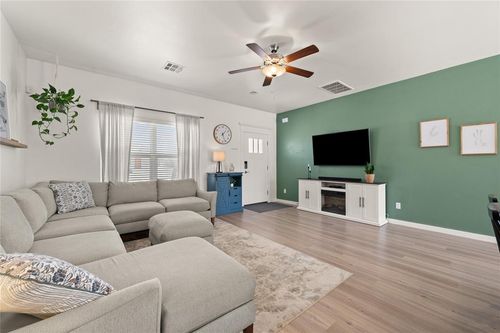 517 N Main St, Arcadia, OK, 73007-9147 | Card Image