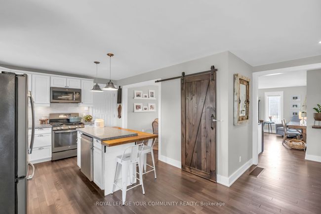 318 Duclos Point Rd, House other with 5 bedrooms, 3 bathrooms and 4 parking in Pefferlaw ON | Image 14