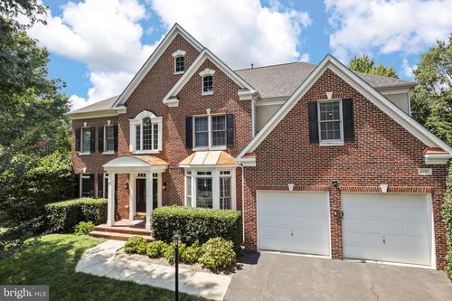 2751 Cody Rd, Vienna, VA, 22181-5389 | Card Image