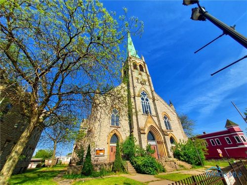 2916 Lagrange, Toledo, OH, 43608 | Card Image