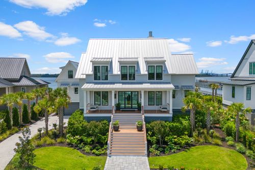 553 Old Compass Rd, Daniel Island, SC, 29492-8604 | Card Image