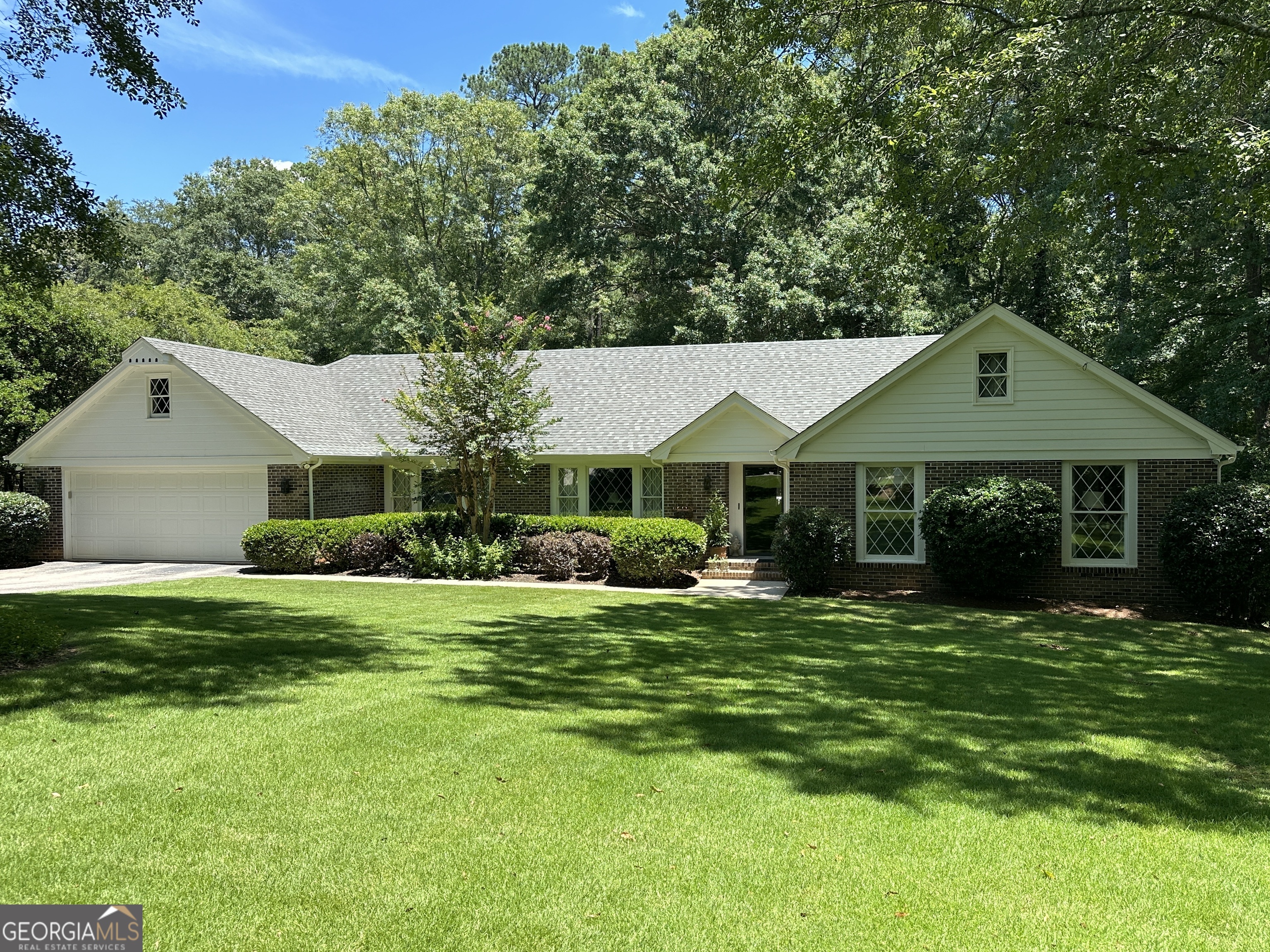 Baywood Cir, Lagrange, GA 30240