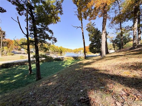 8889 Parrot Dr, French Village, MO, 63036 | Card Image