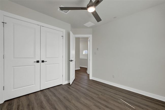 UNIT-302 - 104 Creekside Trl, Townhouse with 3 bedrooms, 3 bathrooms and 2 parking in Kyle TX | Image 27