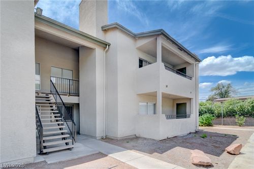 apt-31-2921 Country Manor Ln, Las Vegas, NV, 89115-7416 | Card Image