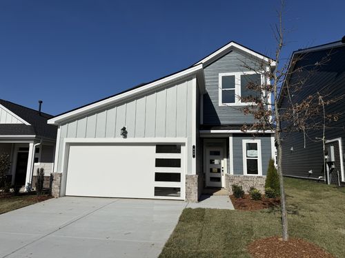 949 Brooklyn Crossing Rd, Gallatin, TN, 37066-5391 | Card Image