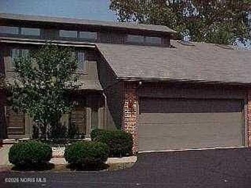 1130 Bernath Pkwy, Toledo, OH, 43615-6743 | Card Image