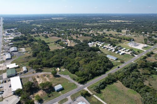 2 E Reno Road, Reno, TX, 76020 | Card Image