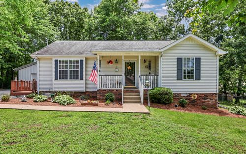 110 Acorn Dr, Dickson, TN, 37055-1140 | Card Image