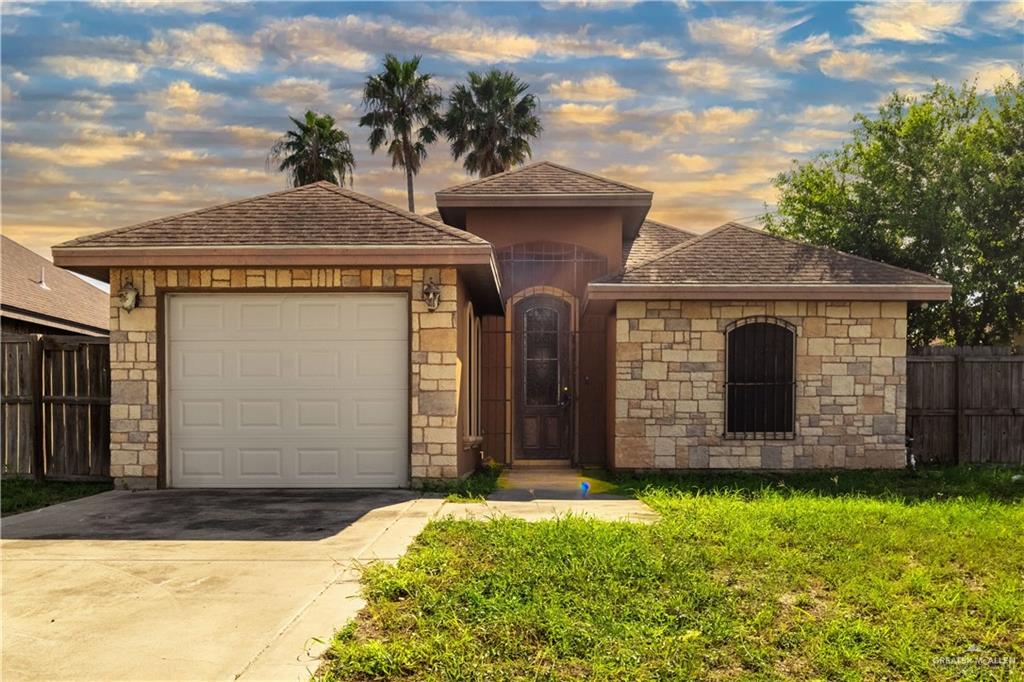 Kentucky St, Mission, TX 78573