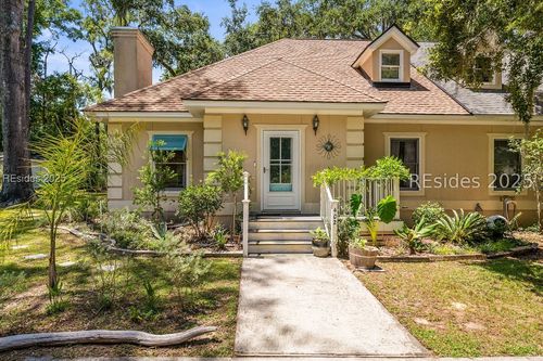 402 Joshua Ct, Beaufort, SC, 29902-6002 | Card Image
