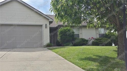 2451 Trotter Ct, Beavercreek Township, OH, 45434-5674 | Card Image