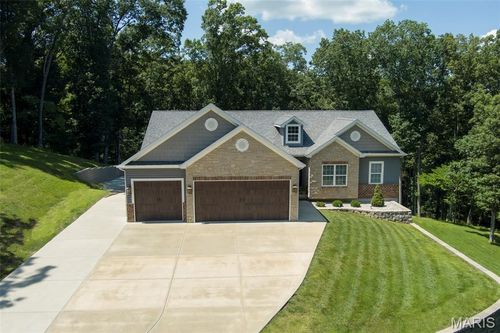 1421 Paradise Valley Dr, High Ridge, MO, 63049-1424 | Card Image