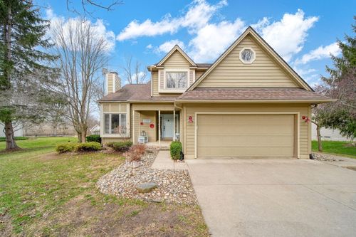 11085 Village Ln, Clinton, MI, 49236-9406 | Card Image