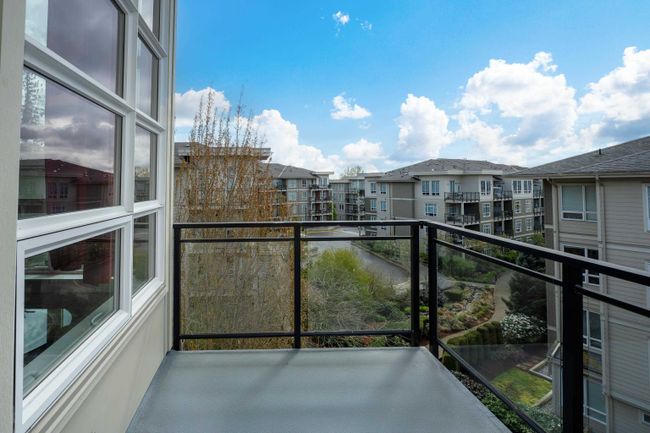 C404 - 20211 66 Avenue, Condo with 2 bedrooms, 2 bathrooms and 1 parking in Langley BC | Image 19