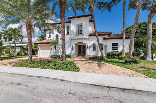 141 Gregory Pl, West Palm Beach, FL, 33405-5027 | Card Image