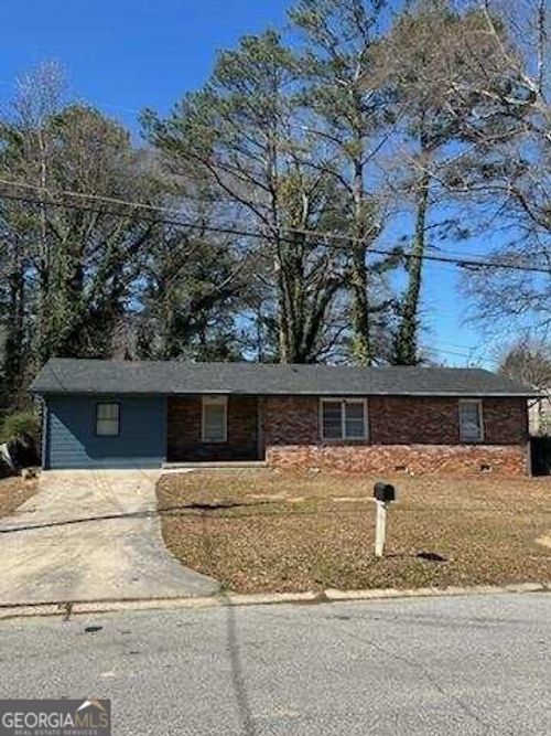 6051 Park Dr, Forest Park, GA, 30297-3255 | Card Image