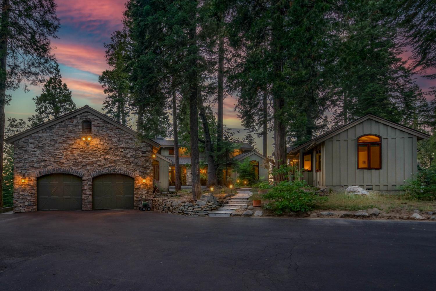 Residential in Shaver Lake