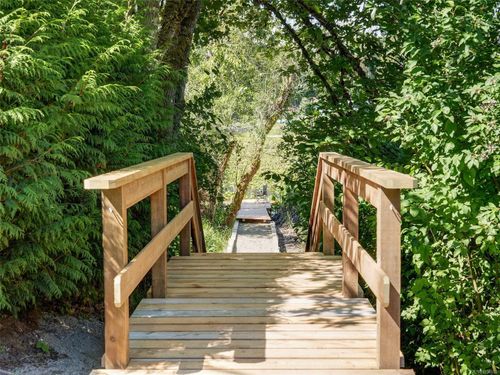 2391 Shawnigan Lake Rd, Shawnigan Lake, BC, V8H2H1 | Card Image