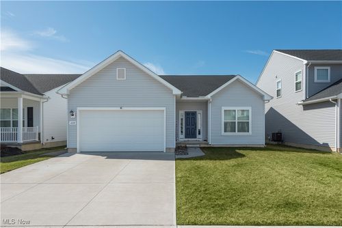4680 Boulder Ln, Lorain, OH, 44053-1663 | Card Image