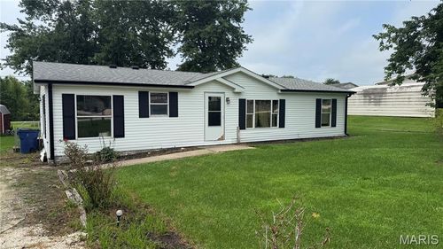 217 Linden Dr, Jackson, MO, 63755-9117 | Card Image