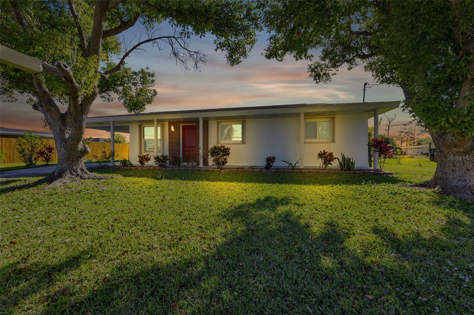 Conway Blvd, Port Charlotte, FL 33952