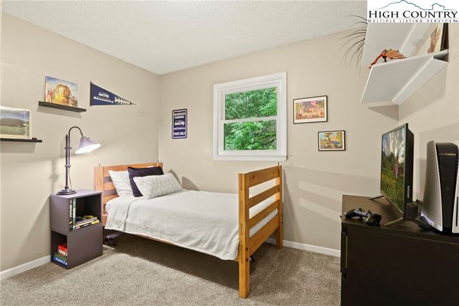 157 Twisted Laurel Ln, House other with 3 bedrooms, 2 bathrooms and null parking in Blowing Rock NC | Image 49