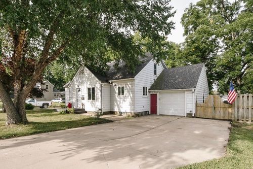 980 S Main St, Zumbrota, MN, 55992-1611 | Card Image