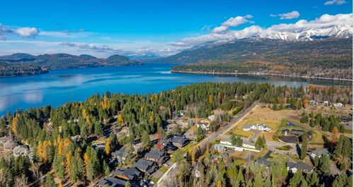 524 Dakota Ave, Whitefish, MT, 59937-2103 | Card Image