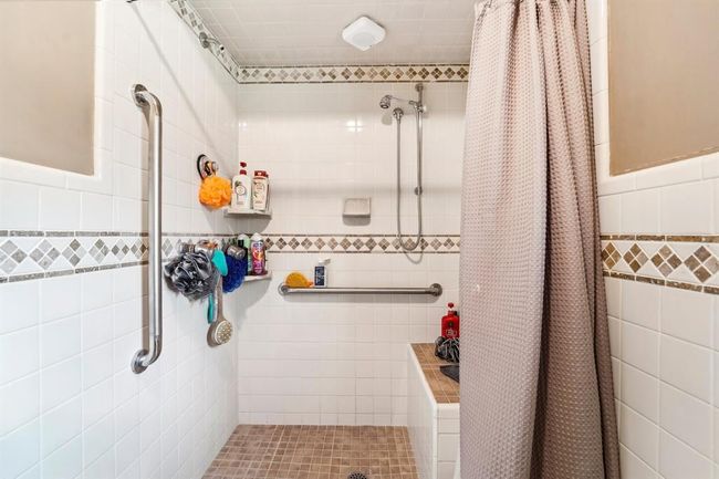 3019 Durban Dr, House other with 4 bedrooms, 3 bathrooms and 2 parking in Houston TX | Image 17