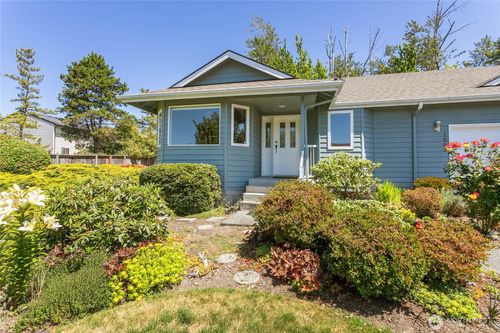 1300 Whatcom St, Bellingham, WA, 98229-5703 | Card Image