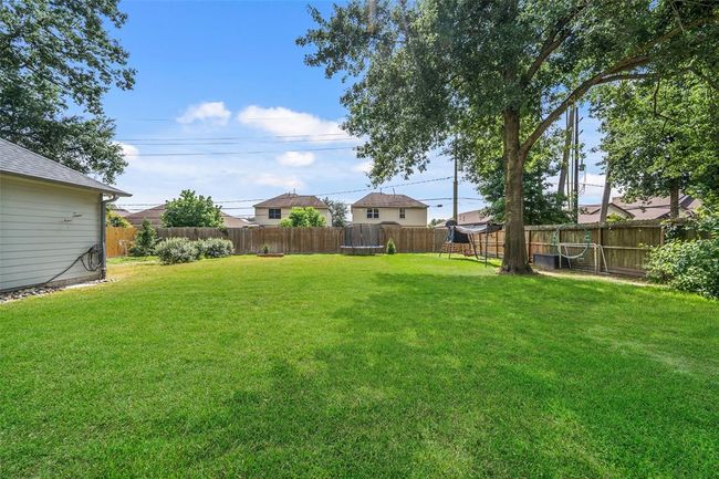 29518 Timber Trail St, House other with 5 bedrooms, 4 bathrooms and 2 parking in Spring TX | Image 42
